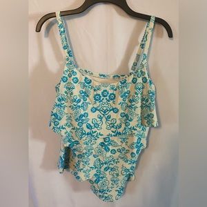 Coco Reef 2 piece tankini swimsuit.